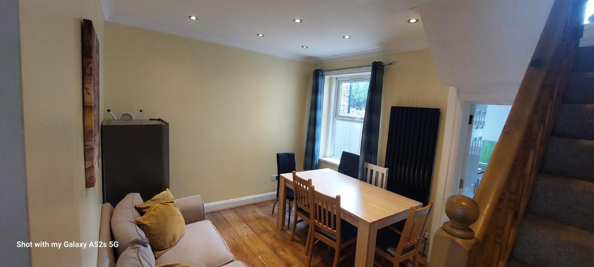 Three Bedroom House Lancaster Road لندن المظهر الخارجي الصورة